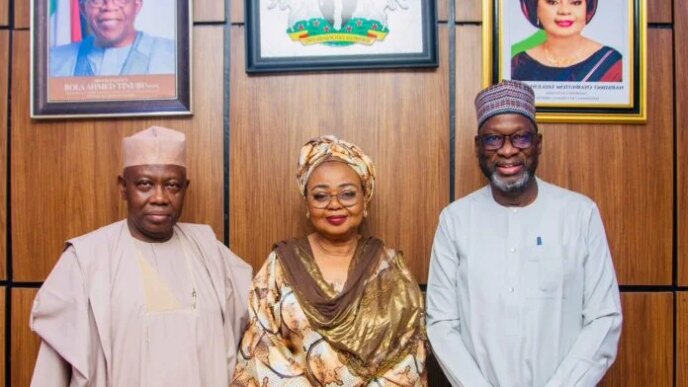 i want an fcc that works for all nigerians omidiran tells sda trust