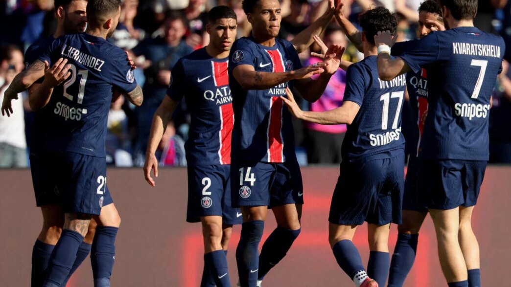 ligue 1 five psg players make team of the season full list