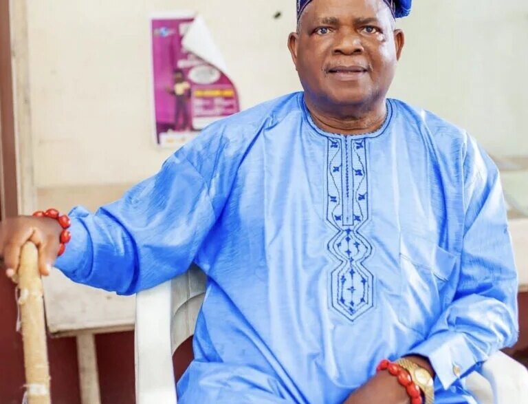 atiku reacts to death of veteran actor kola oyewo
