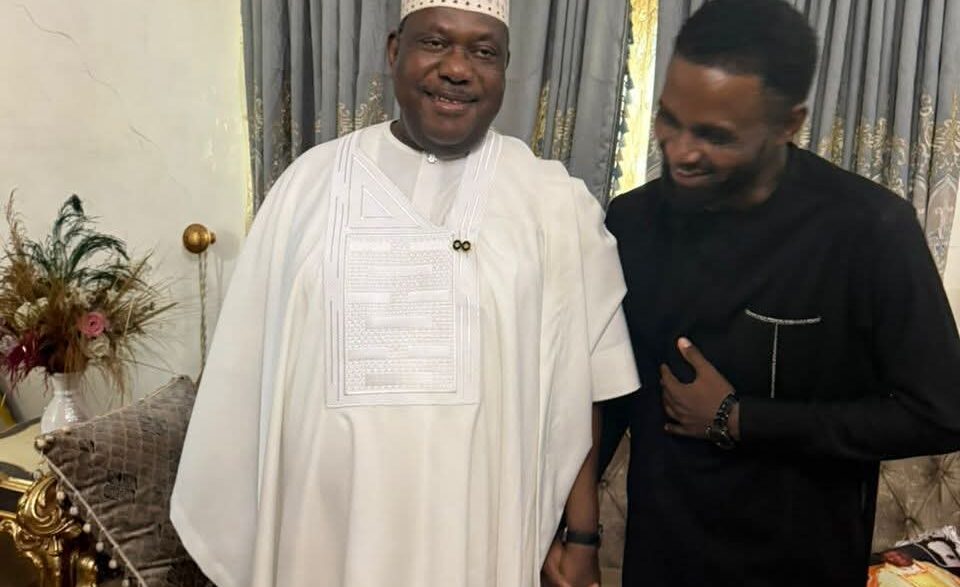 benue gov alias aide resigns after courtesy visit to sgf akume