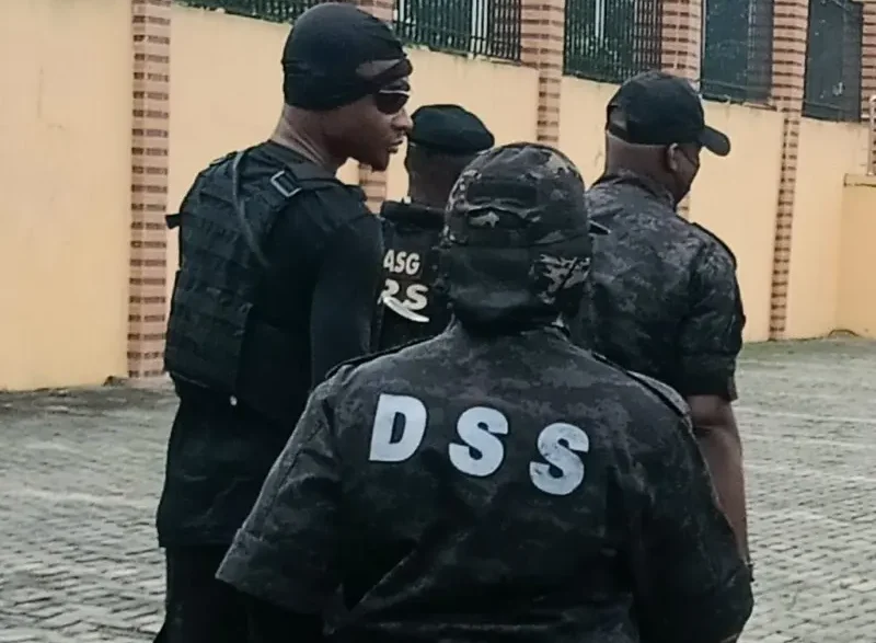 dss arrests suspected gun courier in kano