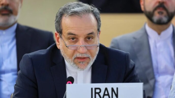 irans sword will always hang over strait of hormuz araghchi