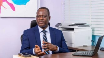 nigerian govt approves debt payment to 1240 contractors
