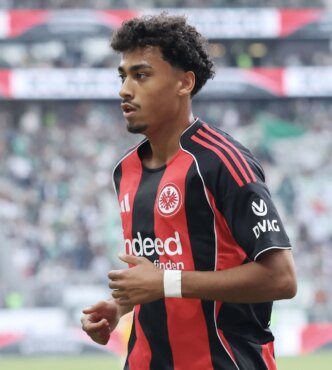 transfer arsenal suffer nathaniel brown blow