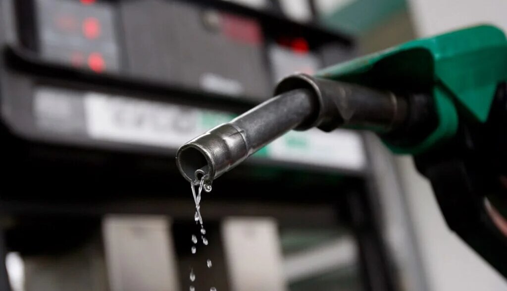 dangote why fuel prices not below n1000 per litre in nigeria gillis harry 1024x682