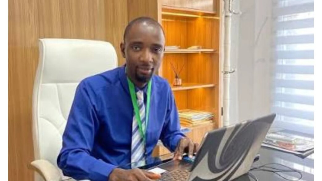 nigerian journalist ugagbe released after days in police detention