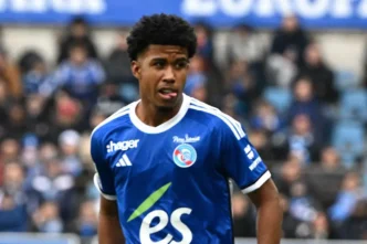 transfer man utd agree 50m deal with chelsea for andrey santos