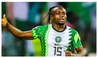 transfer why i didnt join liverpool moses simon